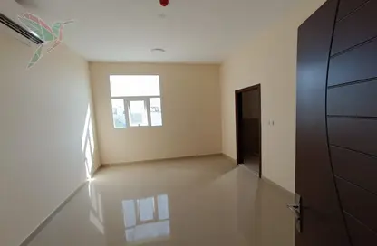 Apartment - 2 Bedrooms - 3 Bathrooms for rent in Hai Hazza Mousque - Al Mutarad - Al Ain