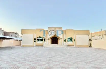 Villa - 5 Bedrooms - 6 Bathrooms for rent in Khaldiya - Al Ain