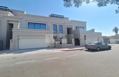 Villa - 5 Bedrooms - 7 Bathrooms for rent in Jumeirah 3 Villas - Jumeirah 3 - Jumeirah - Dubai