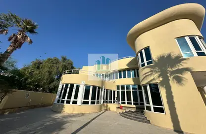 Villa - 5 Bedrooms - 6 Bathrooms for rent in Jumeirah 2 Villas - Jumeirah 2 - Jumeirah - Dubai