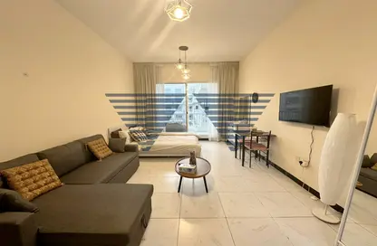 Apartment - 1 Bathroom for rent in Kensington Manor - Jumeirah Village Circle - Dubai