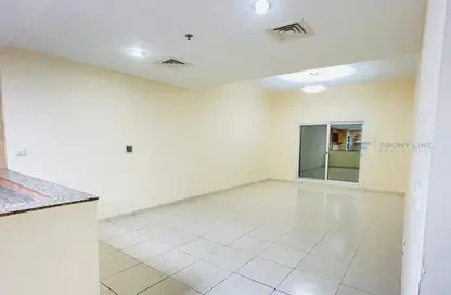 Apartment - 1 Bedroom - 1 Bathroom for rent in Hessa Homes Building - Oud Metha - Bur Dubai - Dubai