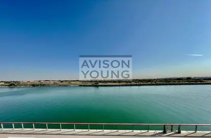 Apartment - 3 Bedrooms - 4 Bathrooms for sale in Waters Edge - Yas Island - Abu Dhabi