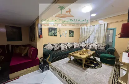 Apartment - 1 Bedroom - 2 Bathrooms for rent in Al Khan Lagoon - Al Khan - Sharjah