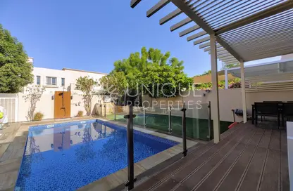 Villa - 3 Bedrooms - 4 Bathrooms for sale in Springs 2 - The Springs - Dubai