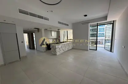 Apartment - 2 Bedrooms - 2 Bathrooms for rent in Amal Tower - Dubai Sports City - Dubai