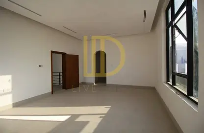 Villa - 4 Bedrooms - 5 Bathrooms for rent in Nad Al Sheba 2 - Nad Al Sheba - Dubai