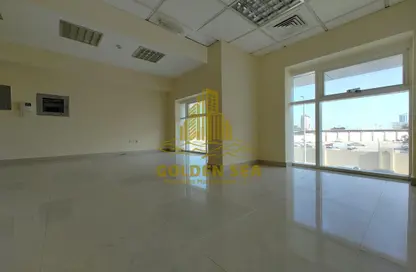 Office Space - Studio - 1 Bathroom for rent in Hadbat Al Zafranah - Muroor Area - Abu Dhabi