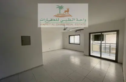 Apartment - 2 Bedrooms - 2 Bathrooms for rent in SG Al Soor Building - Al Soor - Al Qasimia - Sharjah