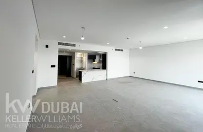 Apartment - 2 Bedrooms - 4 Bathrooms for rent in THE PEARL - Umm Hurair 2 - Umm Hurair - Dubai