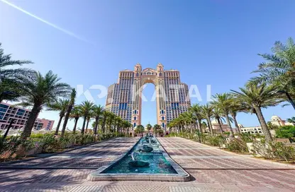 Apartment - 1 Bedroom - 2 Bathrooms for sale in Fairmont Marina Residences - The Marina - Abu Dhabi