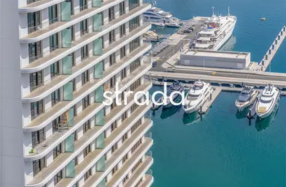 Apartment - 2 Bedrooms - 2 Bathrooms for sale in Palace Beach Residence - EMAAR Beachfront - Dubai Harbour - Dubai