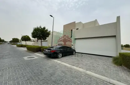 Villa - 4 Bedrooms - 5 Bathrooms for rent in Nasma Residence - Al Tai - Sharjah