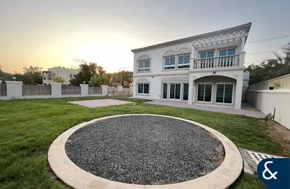 Villa - 4 Bedrooms - 5 Bathrooms for sale in District 8D - Jumeirah Village Triangle - Dubai