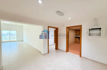 Apartment - 2 Bedrooms - 3 Bathrooms for rent in Rigga Road - Al Rigga - Deira - Dubai