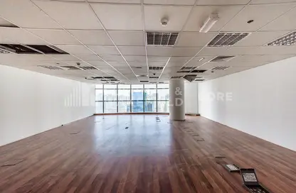 Office Space - Studio for rent in Shatha Tower - Dubai Media City - Dubai