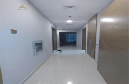 Apartment - 1 Bedroom - 2 Bathrooms for rent in Gulfa Towers - Al Rashidiya 1 - Al Rashidiya - Ajman