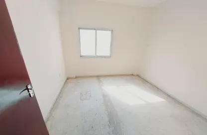 Apartment - 1 Bedroom - 1 Bathroom for rent in Al Dhahri Building - Al Shuwaiheen - Sharjah