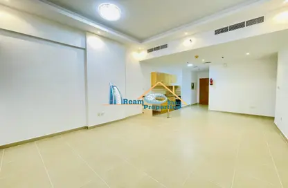 Apartment - 1 Bedroom - 1 Bathroom for rent in ASB Tower - Dubai Silicon Oasis - Dubai