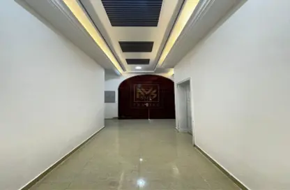 Apartment - 1 Bathroom for rent in Khalifa City - Abu Dhabi