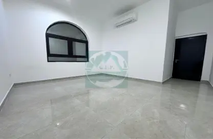 Apartment - 1 Bedroom - 1 Bathroom for rent in Shakhbout City - Abu Dhabi