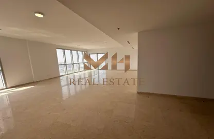 Apartment - 3 Bedrooms - 4 Bathrooms for rent in Rihan Heights - Grand Mosque District - Abu Dhabi