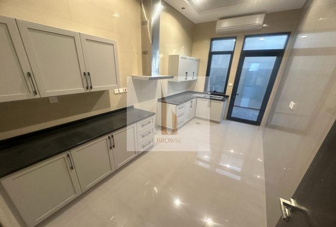 Villa for Rent in Jumeirah 2 Villas: Brand New Villa | Majlis+5BR ...