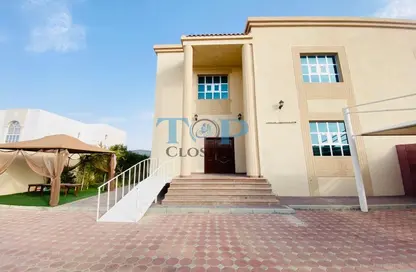 Villa - 5 Bedrooms - 6 Bathrooms for rent in Al Habooy - Al Markhaniya - Al Ain