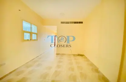 Apartment - 2 Bedrooms - 2 Bathrooms for rent in Shareat Al Mutaredh - Al Mutarad - Al Ain