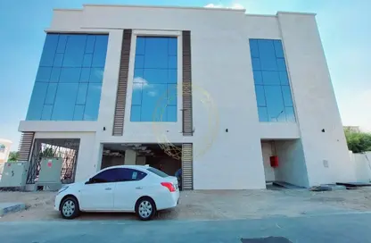 Whole Building - Studio - 7 Bathrooms for rent in Al Ameriya - Al Jimi - Al Ain