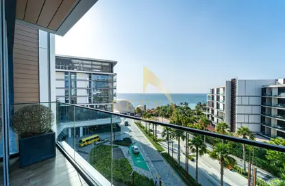 Apartment - 3 Bedrooms - 5 Bathrooms for sale in Apartment Building 2 - Bluewaters Residences - Bluewaters - Dubai