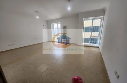 Apartment - 2 Bedrooms - 4 Bathrooms for rent in Khalifa Street - Abu Dhabi