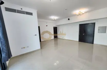 Apartment - 1 Bedroom - 2 Bathrooms for rent in DEC Tower 2 - DEC Towers - Dubai Marina - Dubai