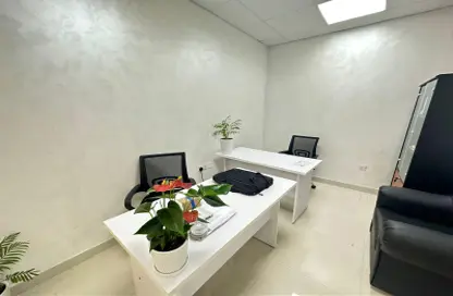 Business Centre - Studio - 1 Bathroom for rent in Al Rostamani Building - Port Saeed - Deira - Dubai