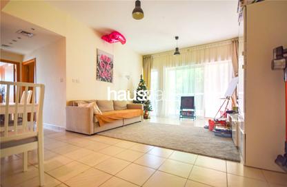 Apartment - 2 Bedrooms - 2 Bathrooms for sale in Al Alka 3 - Al Alka - Greens - Dubai