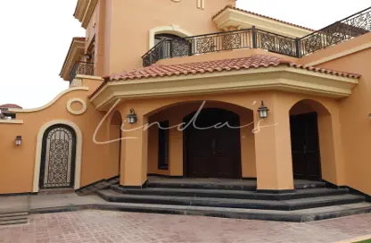 Villa - 5 Bedrooms - 5 Bathrooms for sale in The Centro - The Villa - Dubai