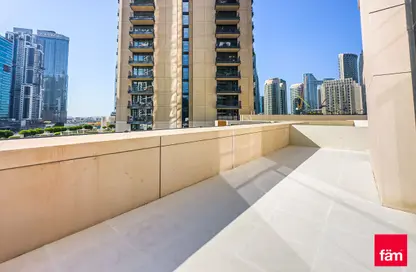 Apartment - 2 Bedrooms - 3 Bathrooms for sale in Boulevard Crescent Tower 1 - BLVD Crescent - Downtown Dubai - Dubai