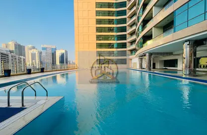 Apartment - 3 Bedrooms - 4 Bathrooms for rent in Hamdan Street - Abu Dhabi