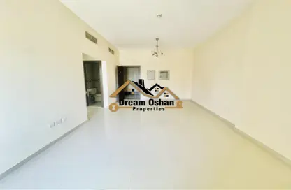 Apartment - 2 Bedrooms - 2 Bathrooms for rent in Al Khair Building - Dubai Silicon Oasis - Dubai