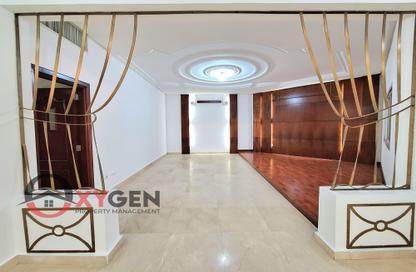 Penthouse - 3 Bedrooms - 5 Bathrooms for rent in The Crystal Tower - Al Khalidiya - Abu Dhabi