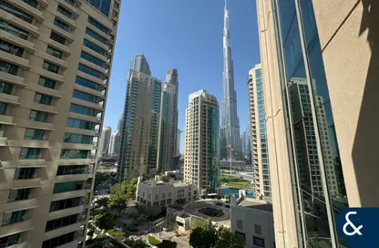 Apartment - 1 Bedroom - 1 Bathroom for sale in Boulevard Central Tower 2 - Boulevard Central Towers - Downtown Dubai - Dubai