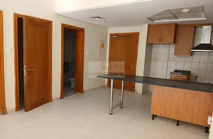 Apartment - 1 Bedroom - 2 Bathrooms for rent in Building 108 to Building 137 - Contemporary Cluster - Discovery Gardens - Dubai