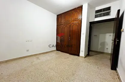 Apartment - 2 Bedrooms - 2 Bathrooms for rent in Shabiya - Mussafah - Abu Dhabi