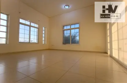 Apartment - 1 Bathroom for rent in Mohammed Villas 24 - Mohamed Bin Zayed City - Abu Dhabi