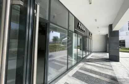 Retail - Studio for rent in Azizi Riviera 45 - Meydan One - Meydan - Dubai