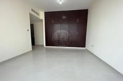 Apartment - 2 Bedrooms - 2 Bathrooms for rent in Sama Tower - Electra Street - Abu Dhabi