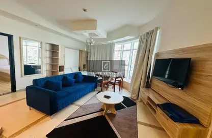 Apartment - 1 Bedroom - 2 Bathrooms for rent in Zenith A2 Tower - Zenith Towers - Dubai Sports City - Dubai