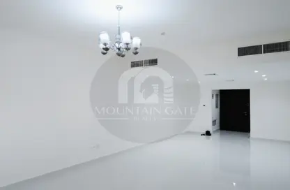 Apartment - 2 Bedrooms - 3 Bathrooms for rent in Al Taawun Street - Al Taawun - Sharjah