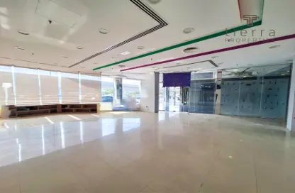 Shop - Studio for rent in Abu Hail - Deira - Dubai