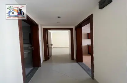 Apartment - 1 Bedroom - 2 Bathrooms for rent in Al Taawoon Tower 1 - Al Taawoon Towers - Al Khan - Sharjah